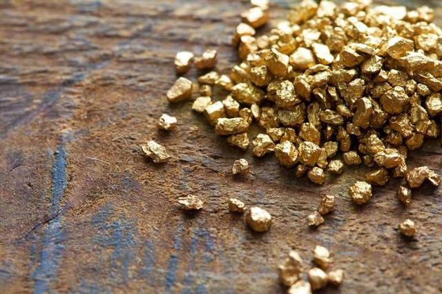 上金贵金属(金贵金属冶炼厂的操作工的主要工作)